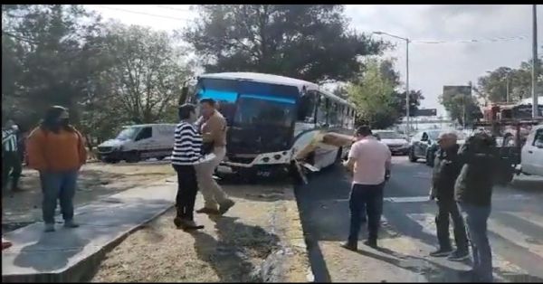 Choca CREE Madero y deja 10 lesionados