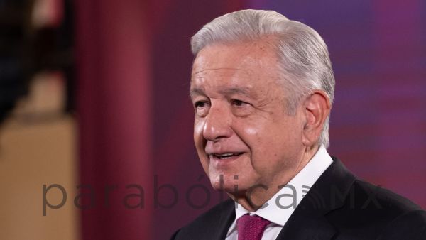 Equivocados quienes creen que libros SEP adoctrinan: AMLO