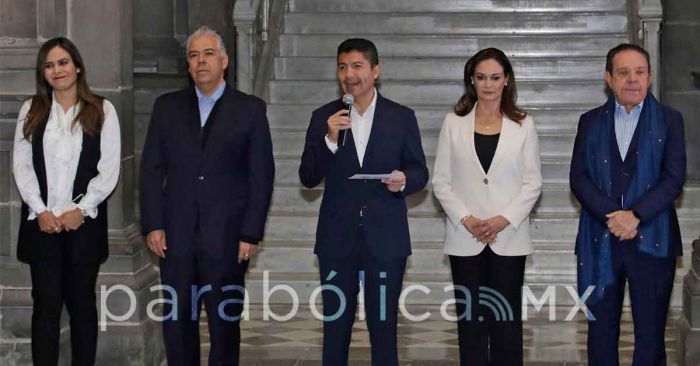 Presenta el Gobierno municipal medidas anticorrupción con empresarios