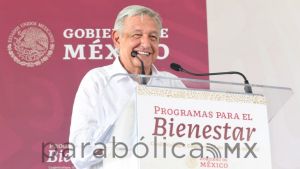 Irracionales, críticas a libros de texto: López Obrador