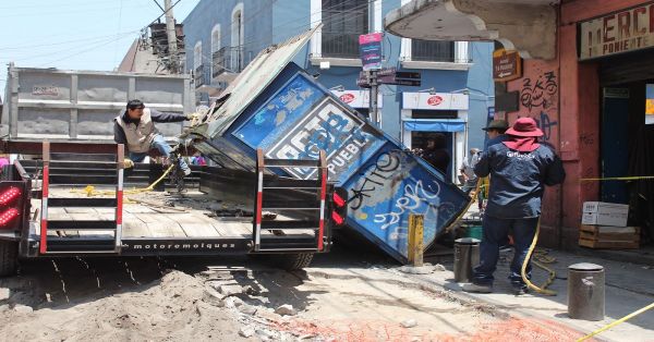 Realizan acciones de ordenamiento en el primer cuadro de la ciudad