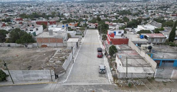 Entregan rehabilitaci&oacute;n de calles en diversas juntas auxiliares de Puebla