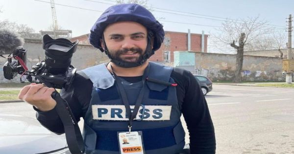 Muere periodista mientras cubría bombardeos en Israel; hay 6 heridos