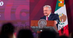“Son el motor de la 4T” conmemora López Obrador a las mujeres mexicanas
