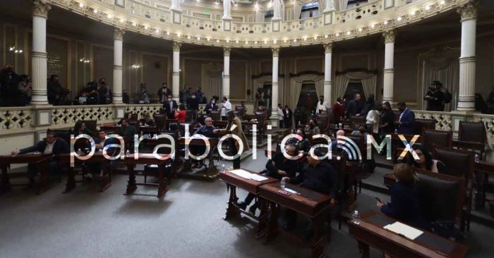 Reconoce Eduardo Rivera al Congreso por aprobar reformas en defensa de las mujeres