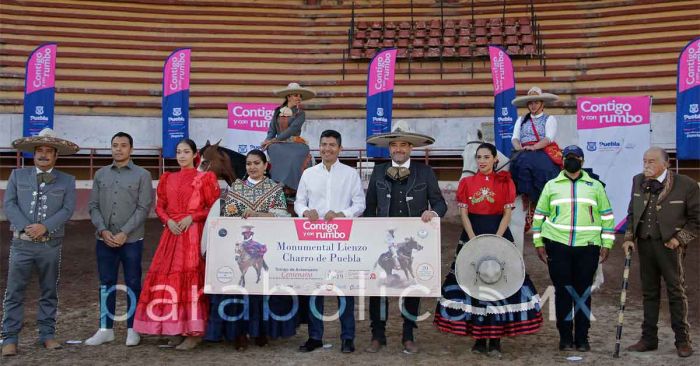 Destaca Eduardo Rivera Torneo de Centenario de la Asociación de Charros