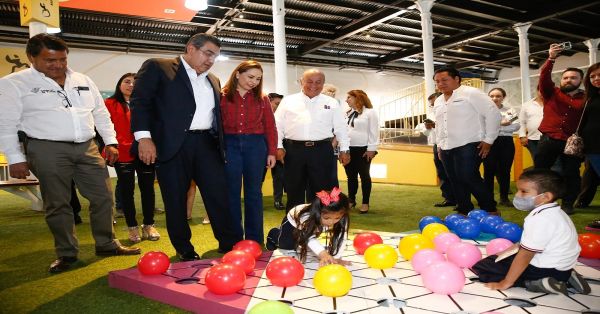 Mejoran espacios educativos en Puebla