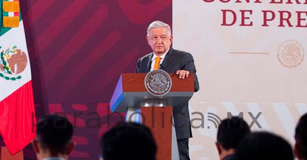 Anuncia AMLO que ya se firmó compra de 13 plantas eléctricas a Iberdrola