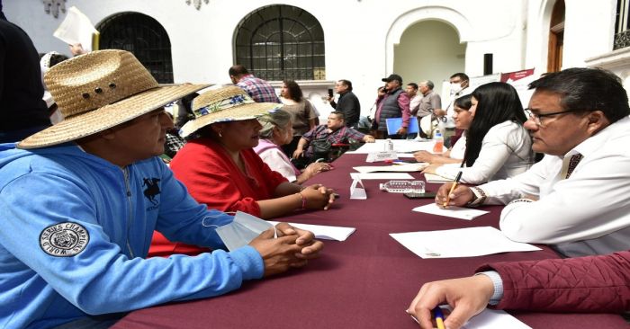 Ofrecen certeza jurídica a habitantes de Teziutlán en &quot;Martes Ciudadano&quot;