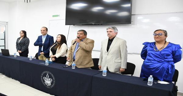 Realizan pláticas en la BUAP de reflexión de la comunicación y las tecnologías aplicadas