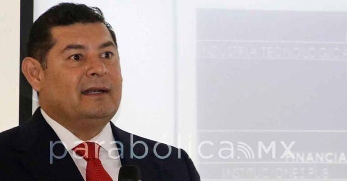 Caminamos Puebla; se adhieren al proyecto hombres y mujeres libres: Armenta