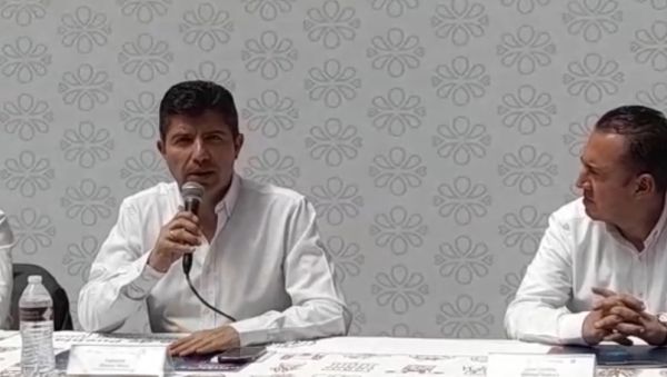 Por ahora, descarta Eduardo Rivera solicitar licencia al cargo