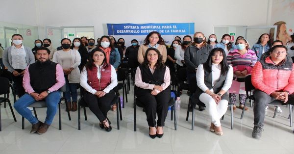 Fortalece DIF de San Andrés Cholula calidad educativa de los CAIC