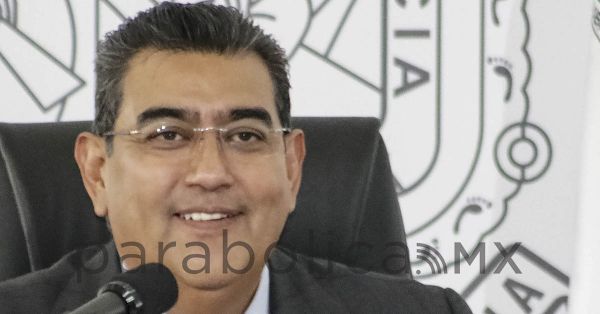 Llama Salomón a funcionarios no involucrarse en proceso de Morena