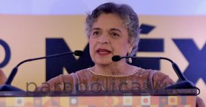 Pide Beatriz Paredes no ensuciar proceso interno