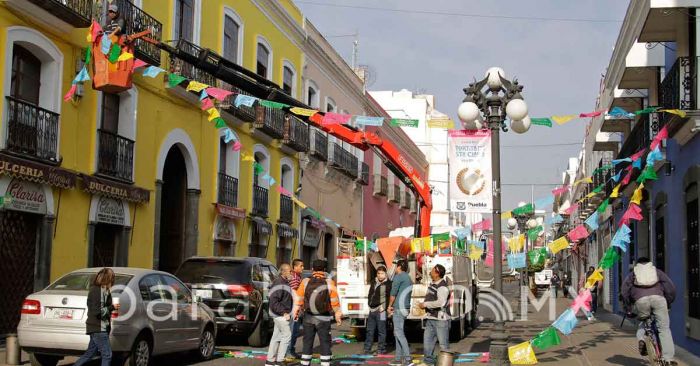 Finalmente, entregan la peatonalización la Calle de los Dulces