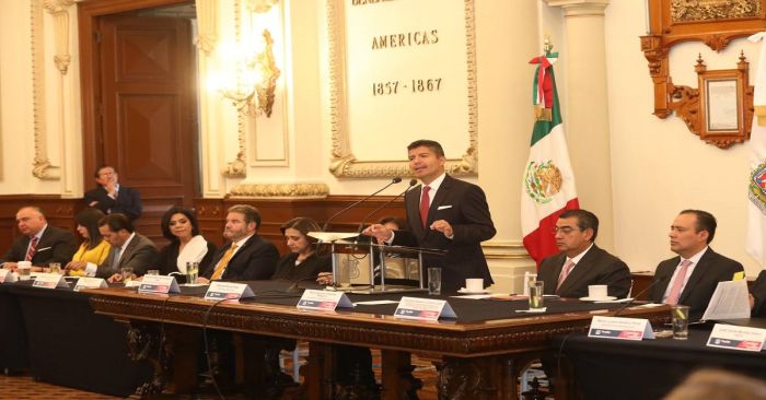 Rinde Eduardo Rivera segundo informe al frente de la capital poblana