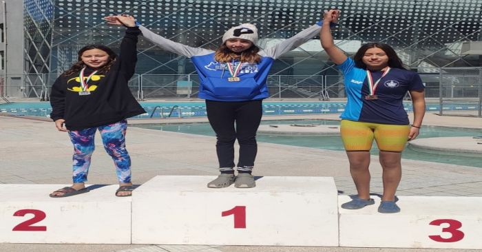 Buscan alumnos del selectivo de natación de la BUAP su pase al Arena Grand Prix