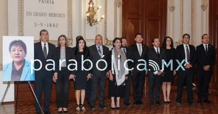 Rinde Cabildo homenaje póstumo a la Regidora Ana Laura Martínez Escobar