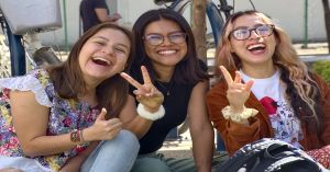 Busca Línea de Atención a Crisis Emocional estabilizar al alumno en momentos de crisis