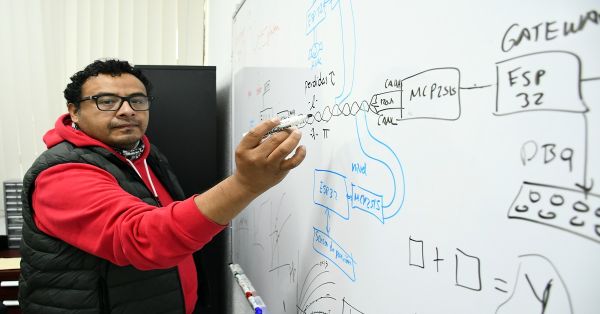 Usando herramientas matem&aacute;ticas se analiza m&uacute;sica que reduce el estr&eacute;s