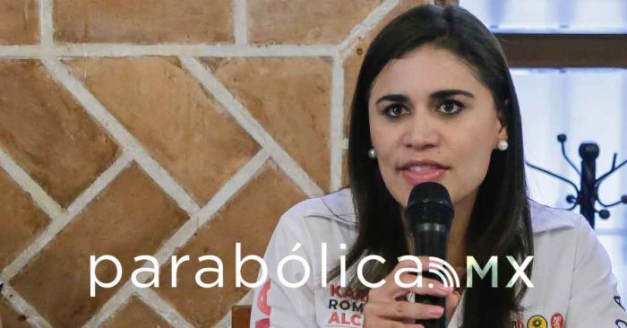 Pide Karina Romero separar su carrera política de la de Blanca Alcalá