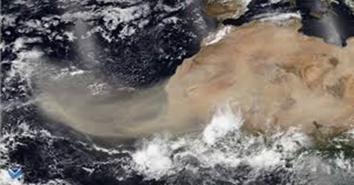Aseguran que polvo del Sahara puede anular huracanes en el Atlántico