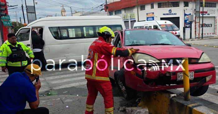 Deja cinco lesionados choque de la 9 Sur