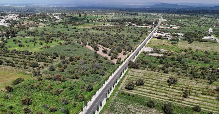 Entrega Sergio Salomón rehabilitación de rutas de evacuación 1 y 2 del Popocatépetl