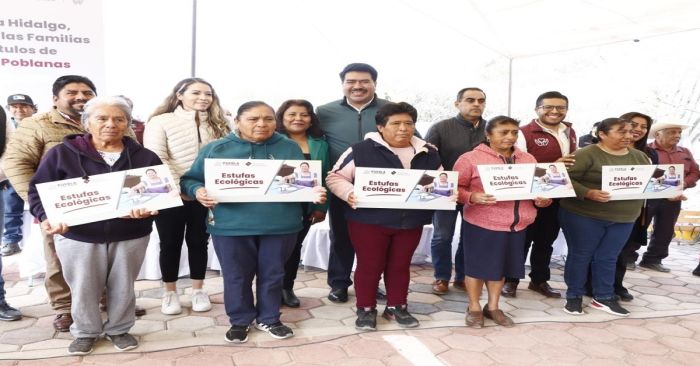 Realizan obras y programas sociales para el bienestar de familias poblanas