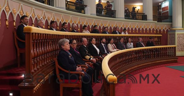 Busca AMLO eliminar plurinominales y elección de jueces del Poder Judicial