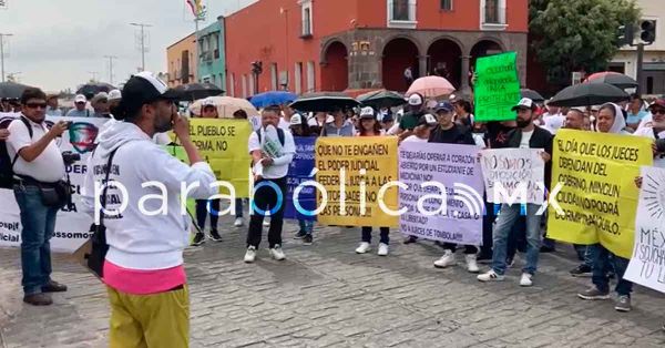 Llevan protestas por la Reforma Judicial a Casa Aguayo