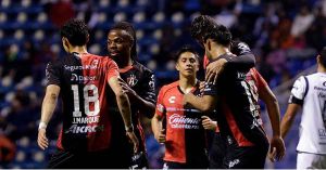 Vence Atlas 2-1 a Puebla en el Cuauhtémoc