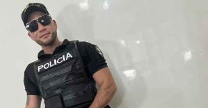 Dan “suspensión preventiva” a policía por video con Luna Bella