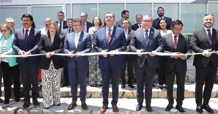 Inaugura Sergio Salomón Tribunal de Enjuiciamiento