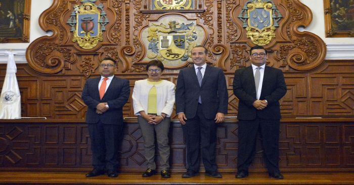 Presenta Mario Riestra plan de gobierno municipal ante el Consejo Universitario
