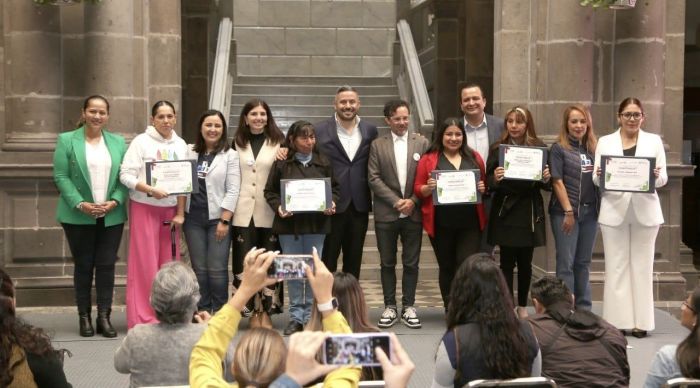 Reconoce Adan Dominguez al personal de los centros de cuidado del programa &quot;Estancias Infantiles&quot;