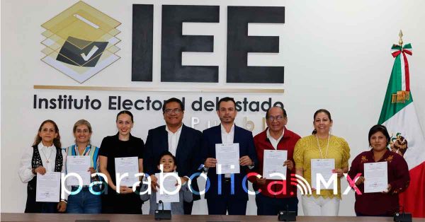 Reciben José Luis García y Julio Huerta sus constancia como diputados