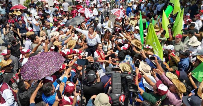 Hace Claudia Sheinbaum equipo con Alejandro Armenta en Puebla