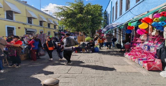 Despliegan operativo de ordenamiento juguetero en la capital poblana