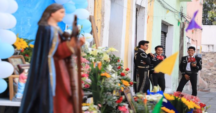 Realizan fiesta en el Barrio del Alto en honor a Santa Cecilia