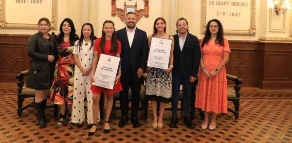 Distingue Ayuntamiento de Puebla a j&oacute;venes deportistas