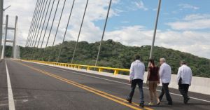 Inaugura AMLO puente &quot;La Concordia&quot; en Chiapas