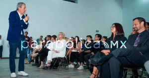 Deben jóvenes partícipar en la toma de decisiones de Puebla: Pepe Chedraui