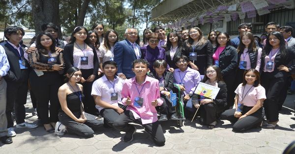 Reconocen labor de la Preparatoria Regional Enrique Cabrera Barroso de la BUAP
