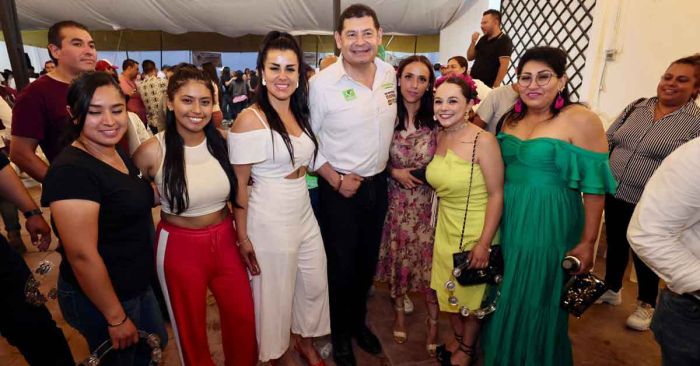 Prioritarias las mujeres para el desarrollo social: Armenta