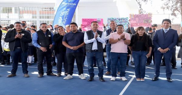 Inauguran biblioteca de la telesecundaria Tomas Alva Edison en San Andrés Cholula