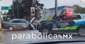Impacta Bora a camión por detrás en la México-Puebla