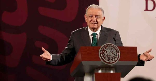 Pide AMLO a los 5 más ricos de México opinar por “sobrerrepresentación”