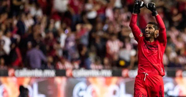 Vence Xolos a Chivas y liga triunfos en el Apertura 2024